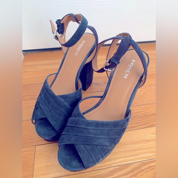 Coach open toe platform heels - Picture 3 of 5